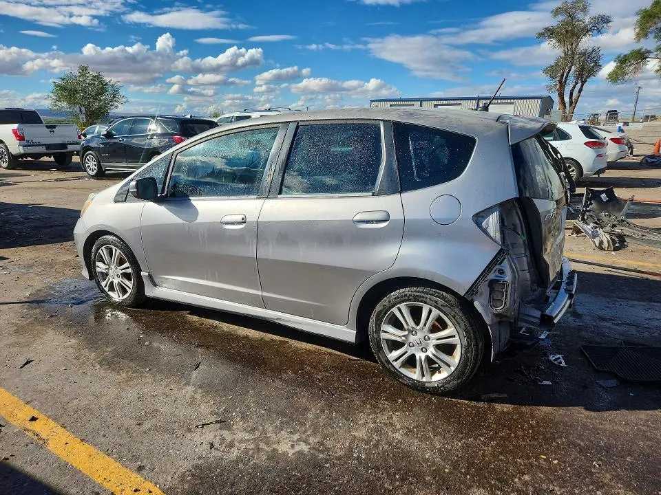 2010 HONDA FIT SPORT  