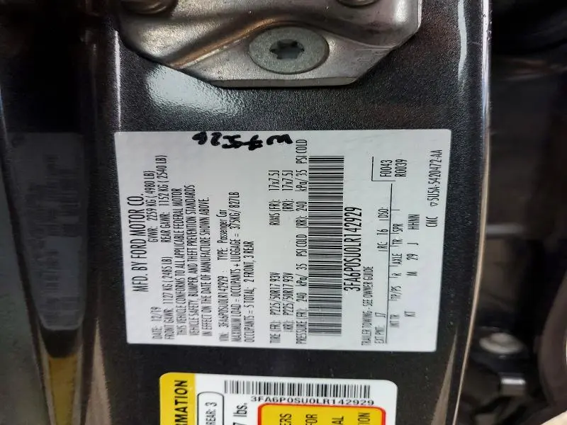 2020 FORD FUSION TITANIUM  