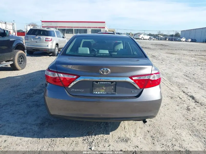 2017 TOYOTA CAMRY LE