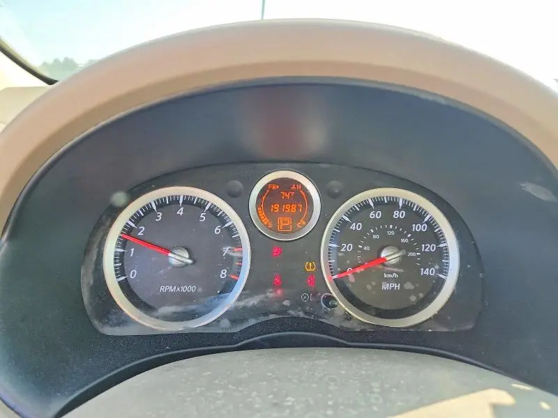2010 NISSAN SENTRA 2.0  
