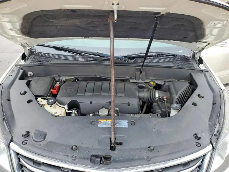 2013 CHEVROLET TRAVERSE LT  