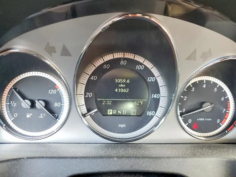 2010 MERCEDES-BENZ C 300  
