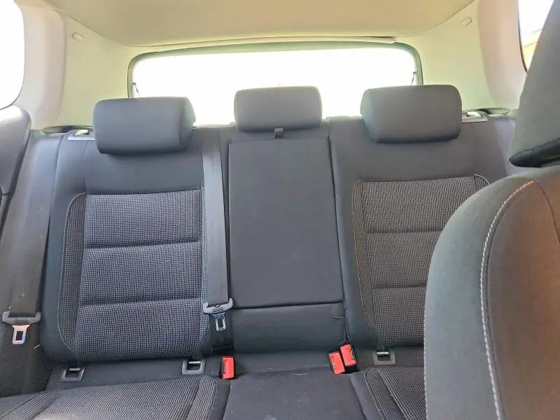 2010 VOLKSWAGEN GOLF   
