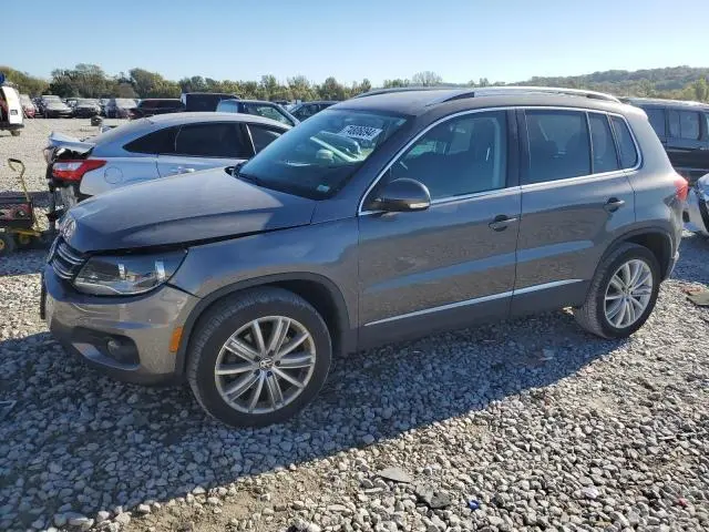 2014 VOLKSWAGEN TIGUAN S