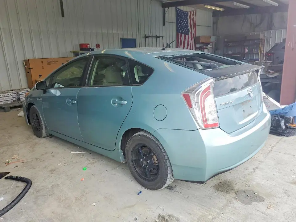 2013 TOYOTA PRIUS TWO  