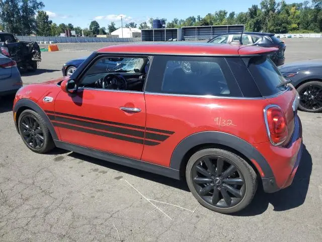 2018 MINI COOPER S  