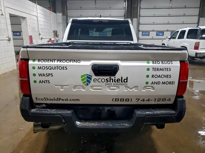 2025 TOYOTA TACOMA XTRACAB  