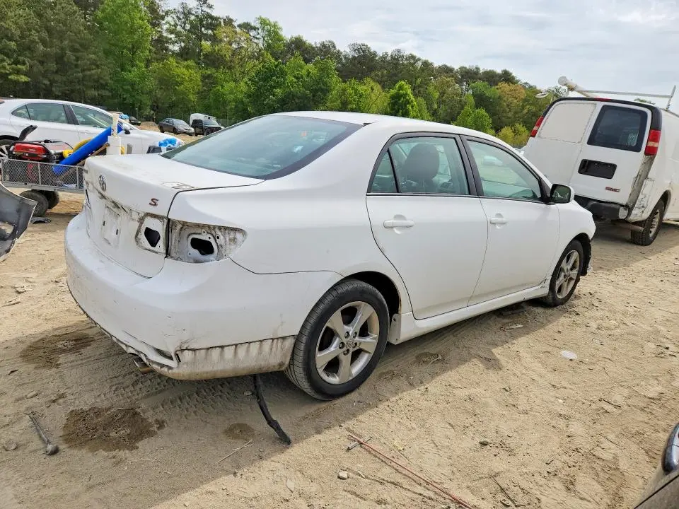 2013 TOYOTA COROLLA S  