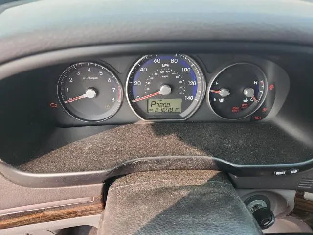 2011 HYUNDAI SANTA FE GLS  