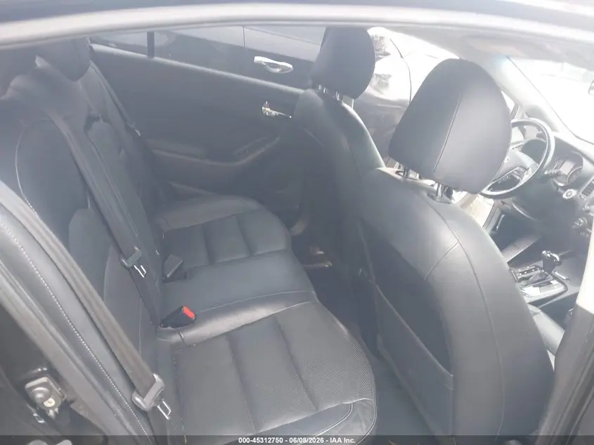 2017 KIA FORTE EX