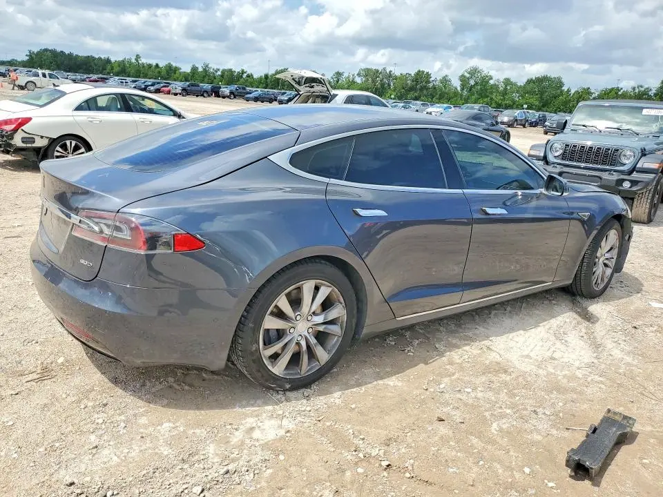 2016 TESLA MODEL S   
