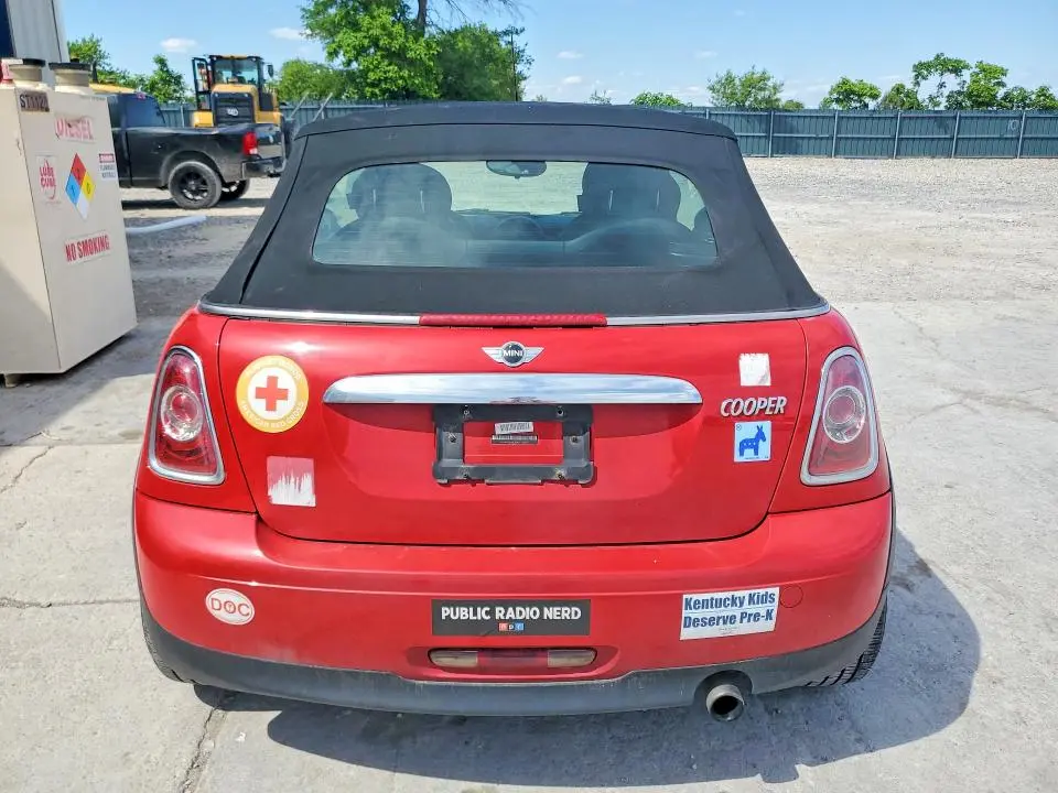 2013 MINI COOPER   