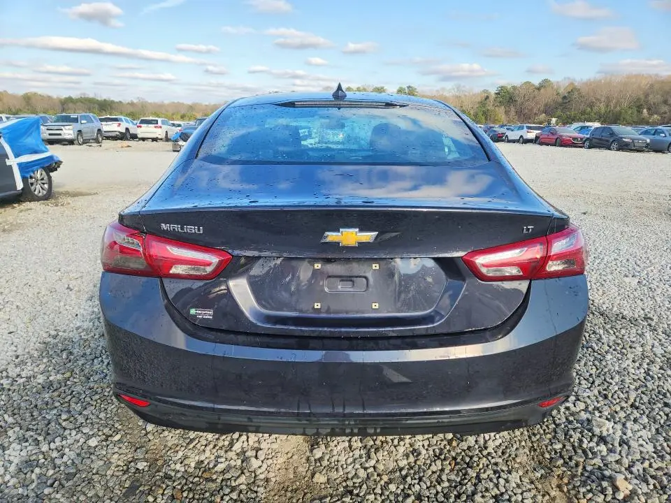 2022 CHEVROLET MALIBU LT  
