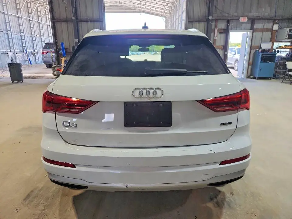 2021 AUDI Q3 PREMIUM 40  