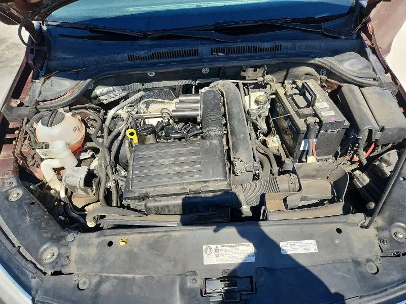 2016 VOLKSWAGEN JETTA SE  