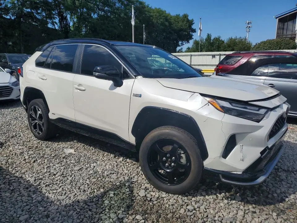 2021 TOYOTA RAV4 PRIME XSE  