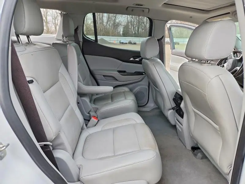 2019 GMC ACADIA SLT-1  