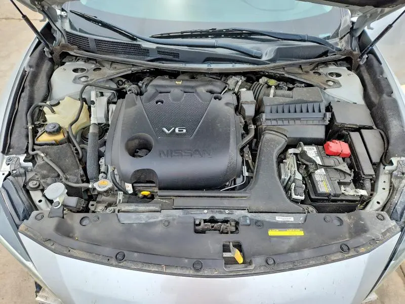 2021 NISSAN MAXIMA SV  