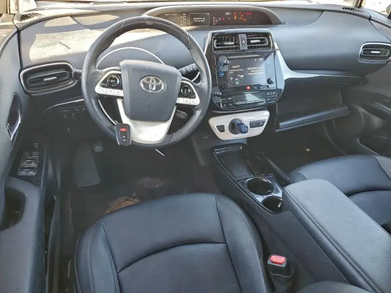 2017 TOYOTA PRIUS   