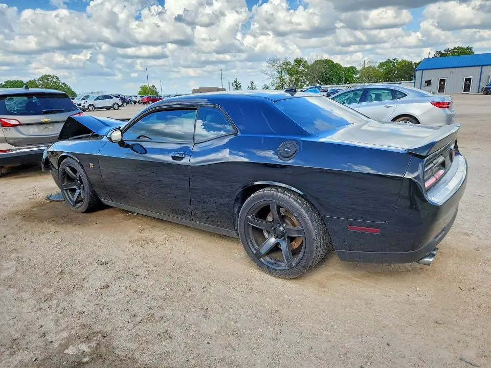 2016 DODGE CHALLENGER R  