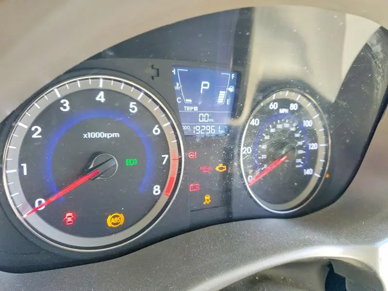 2014 HYUNDAI ACCENT GLS  