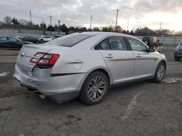 2015 FORD TAURUS LIMITED  