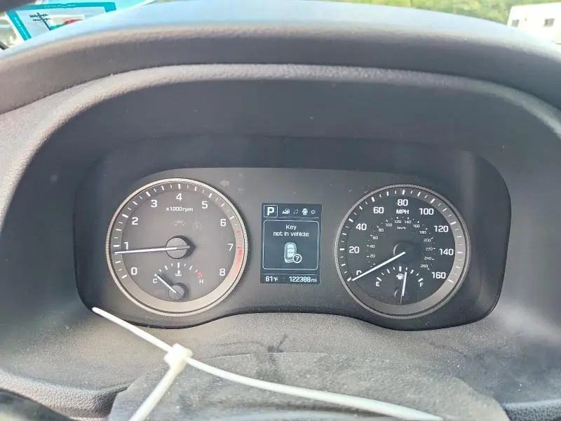 2016 HYUNDAI TUCSON SPORT  