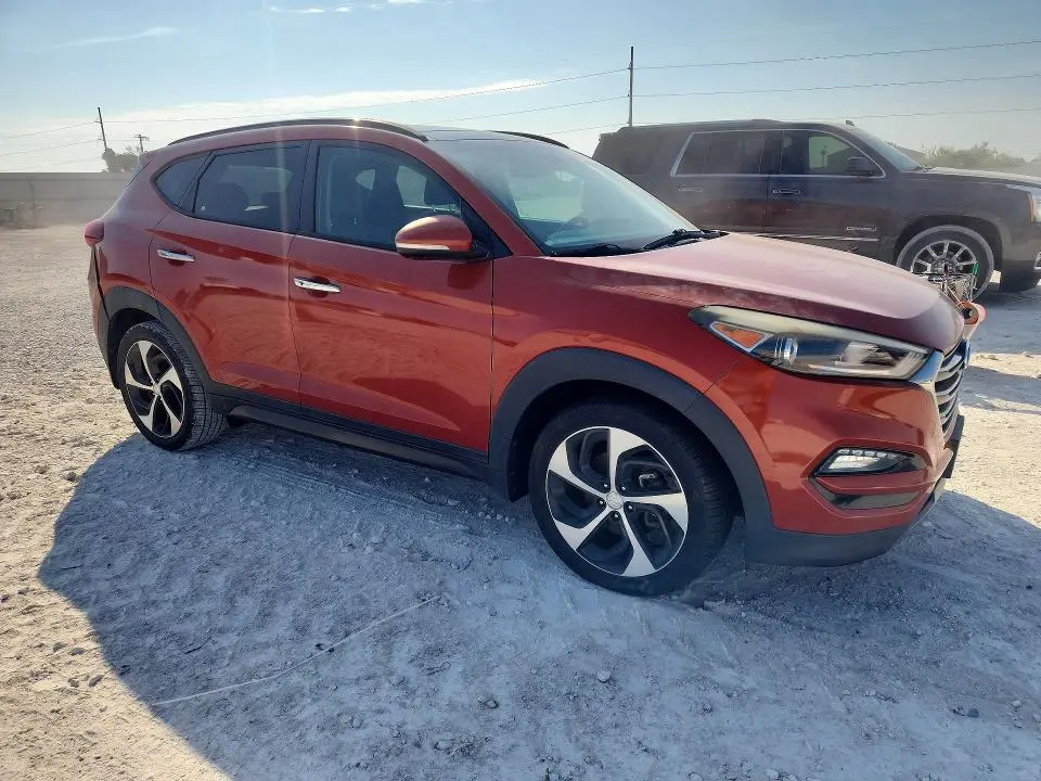 2016 HYUNDAI TUCSON LIMITED  