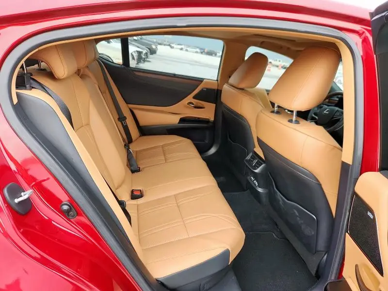 2024 LEXUS ES 300H BASE  