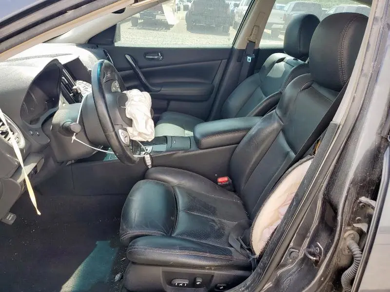 2010 NISSAN MAXIMA S  