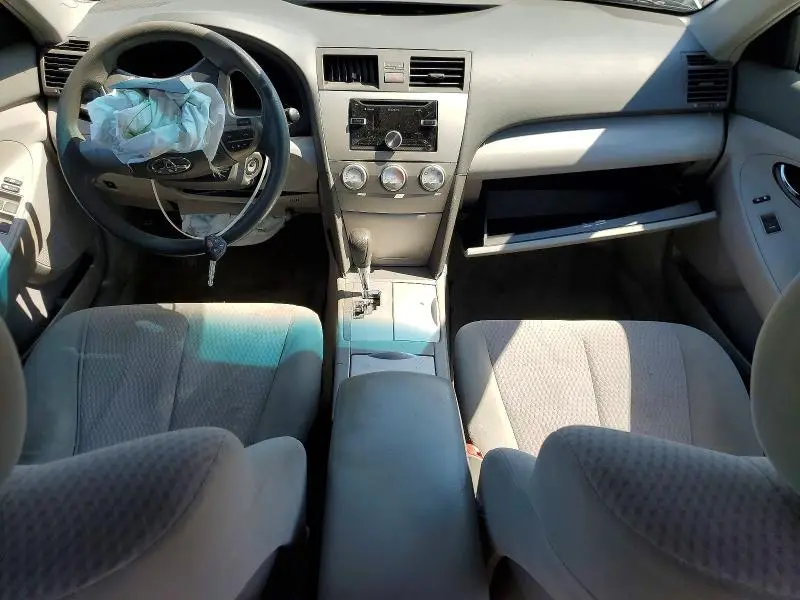2011 TOYOTA CAMRY LE  