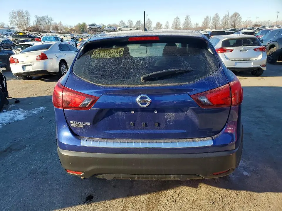2018 NISSAN ROGUE SPORT S  