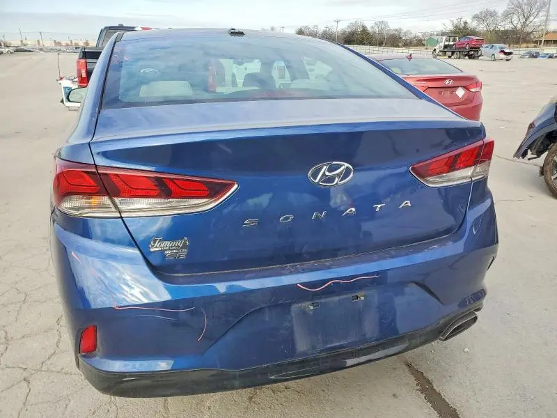 2018 HYUNDAI SONATA SE  