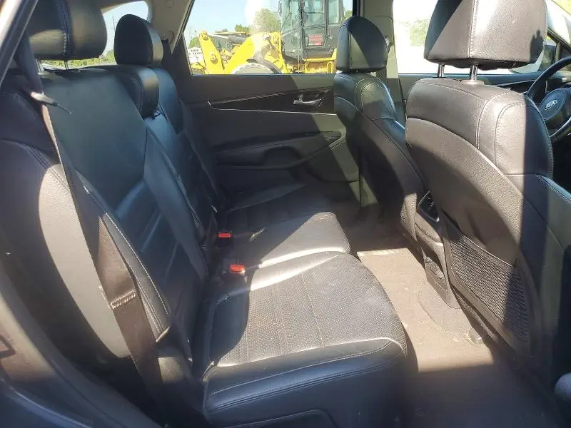2018 KIA SORENTO EX  