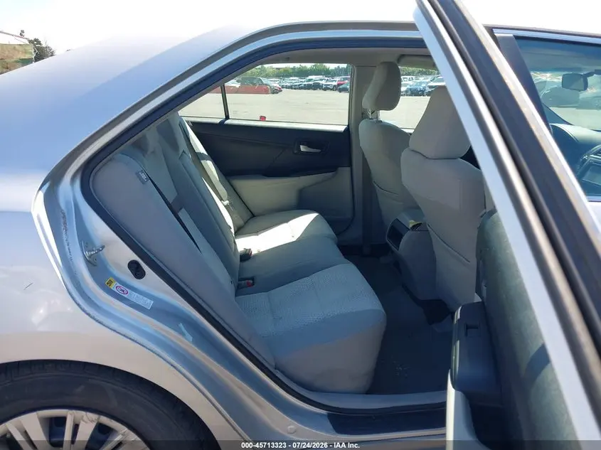 2013 TOYOTA CAMRY LE
