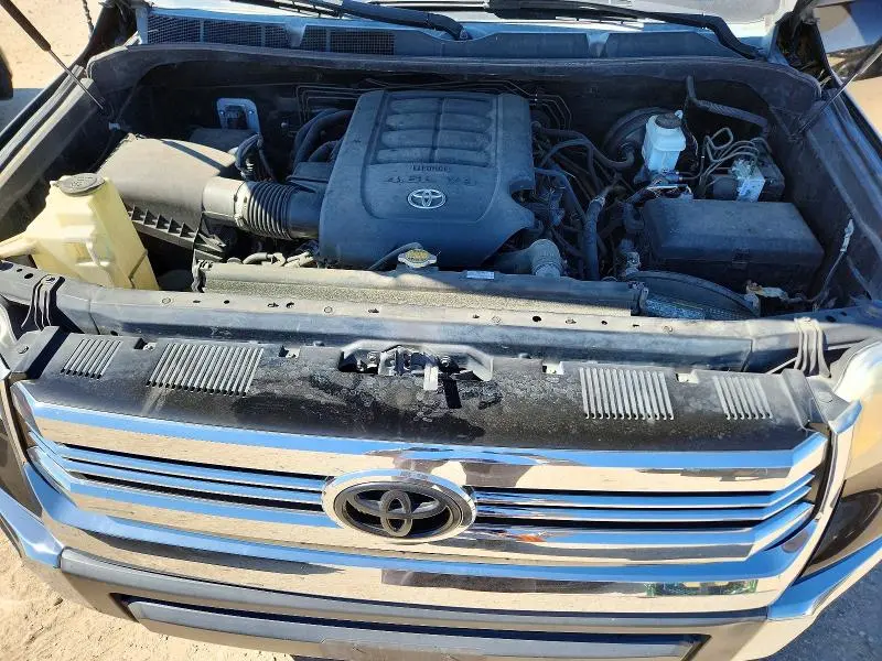 2016 TOYOTA TUNDRA SR5  