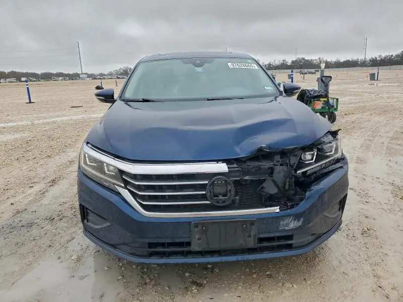2020 VOLKSWAGEN PASSAT SE  