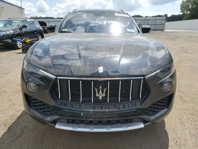 2017 MASERATI LEVANTE LUXURY  