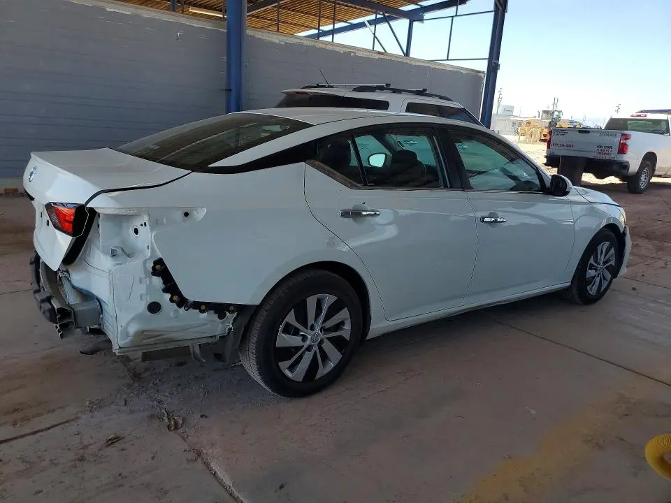 2022 NISSAN ALTIMA S  