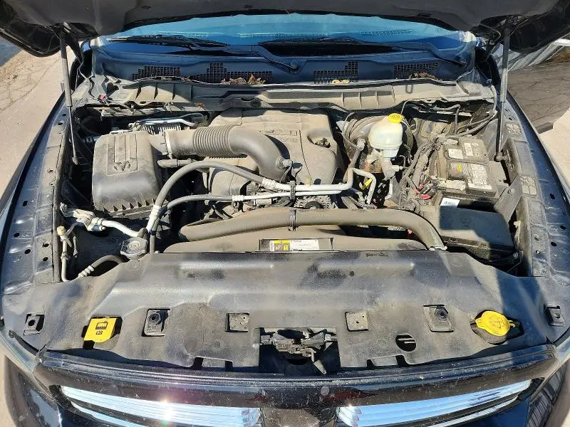 2015 RAM 1500 SPORT  