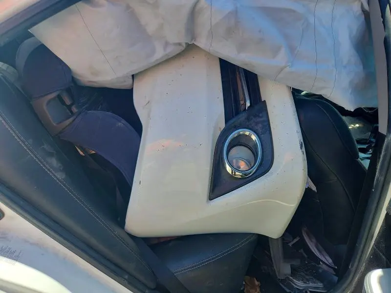 2012 TOYOTA CAMRY SE V6  