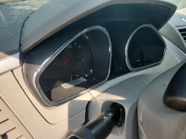 2010 CHEVROLET TRAVERSE LS  