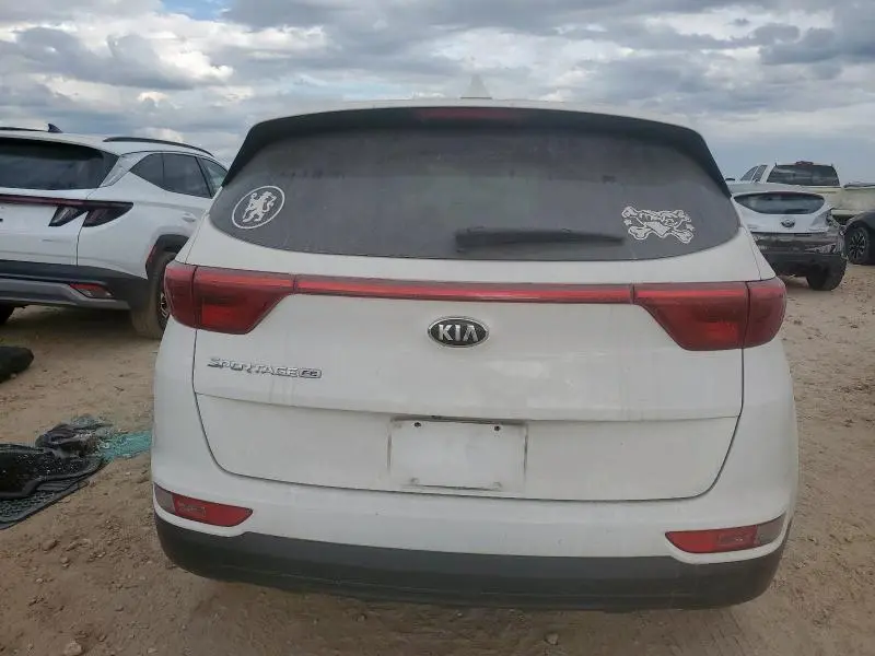 2018 KIA SPORTAGE LX  