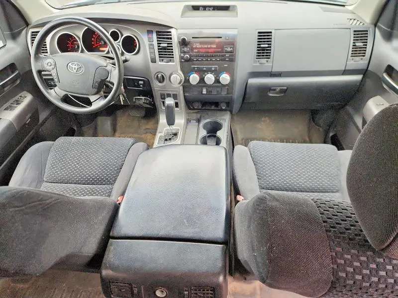 2013 TOYOTA TUNDRA CREWMAX SR5  