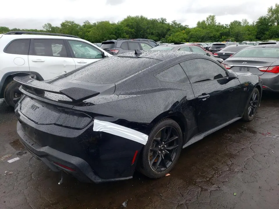 2025 FORD MUSTANG GT  