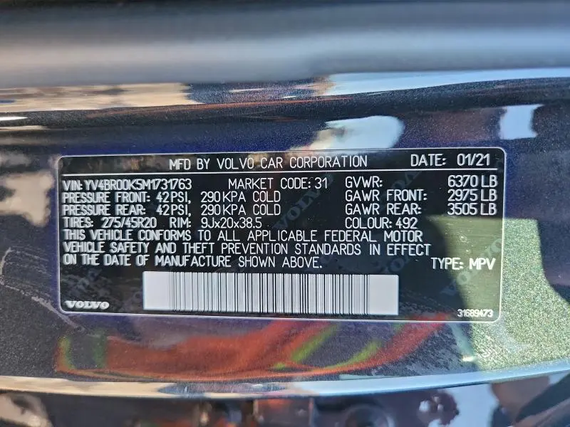 2021 VOLVO XC90 T8 RECHARGE MOMENTUM  