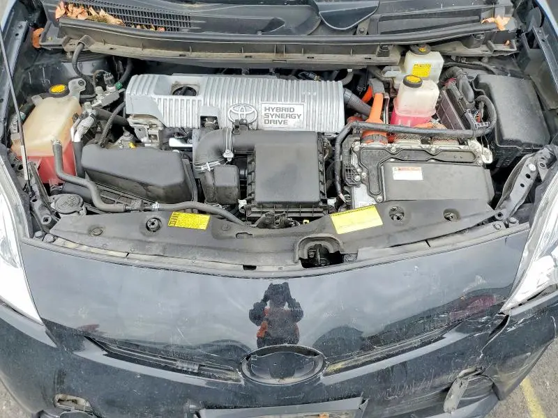 2013 TOYOTA PRIUS THREE  