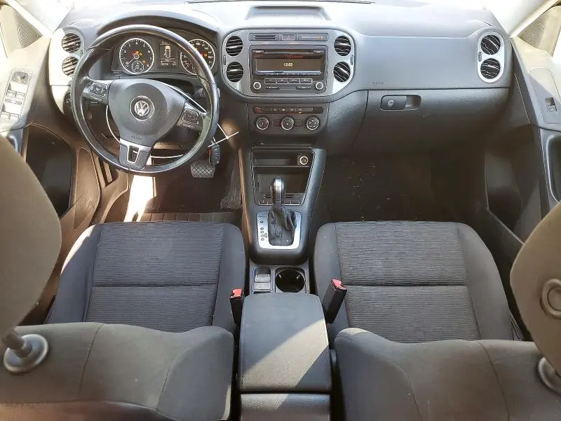 2015 VOLKSWAGEN TIGUAN S  