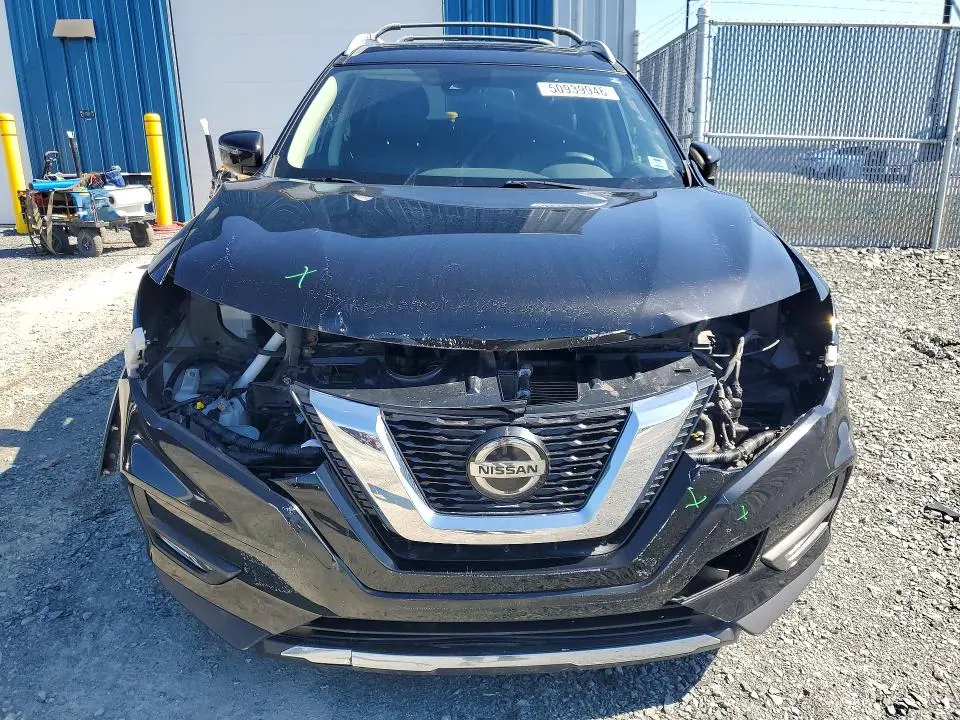 2019 NISSAN ROGUE S  