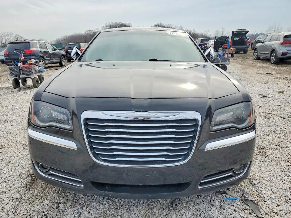 2012 CHRYSLER 300 LIMITED  